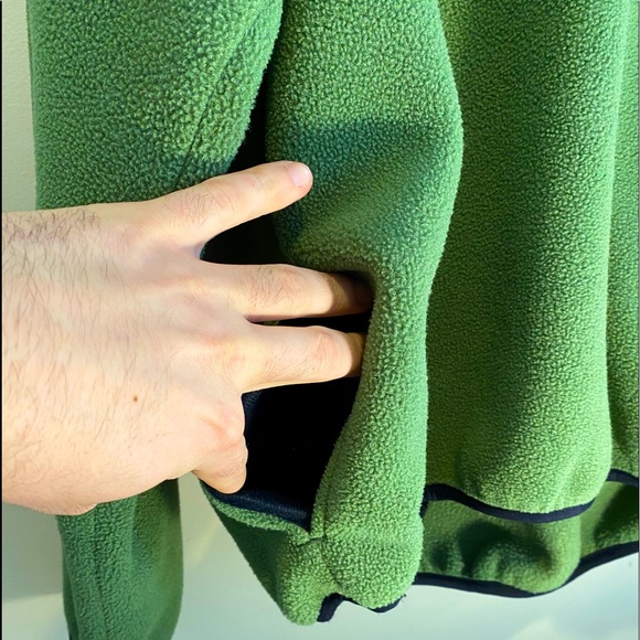 L.L. Bean: Synchilla Fleece Green - Picture 4 of 5